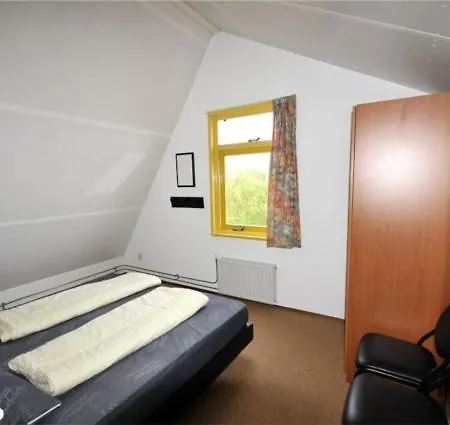 Albatros 6 * Юлианадорп